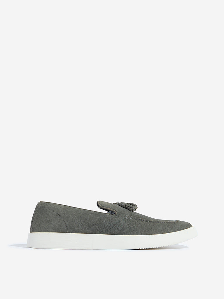 SOLEPLAY Grey Faux-Suede Tassel Loafers