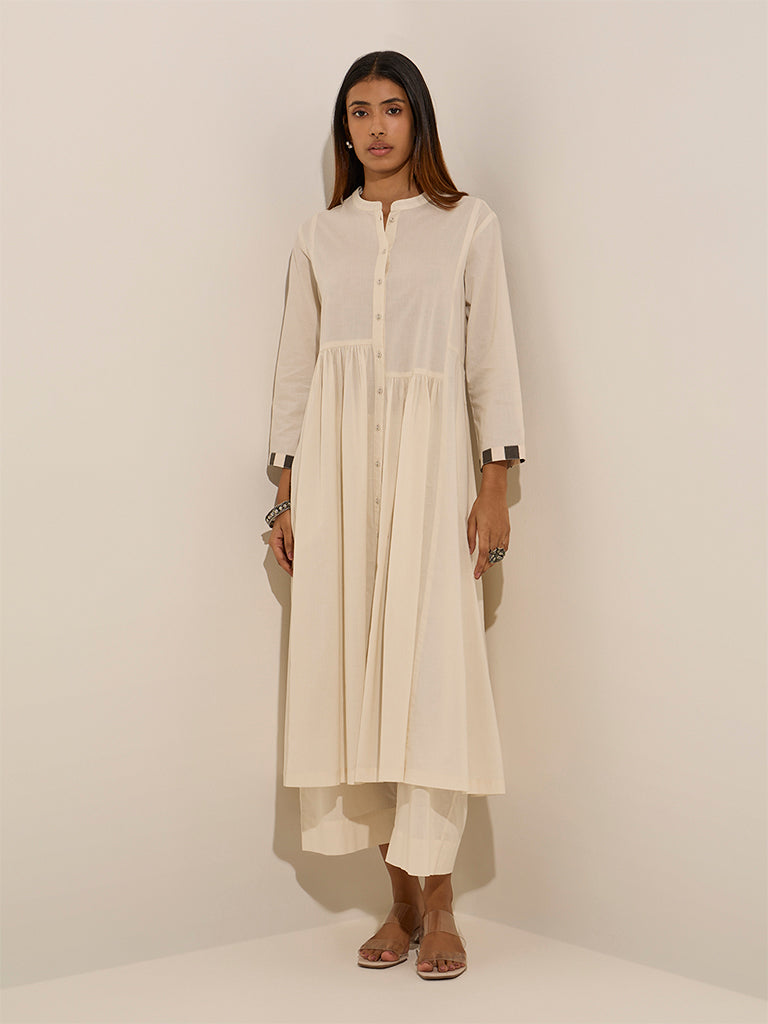 Utsa Off-White Solid Fit-and-Flare Cotton Kurta