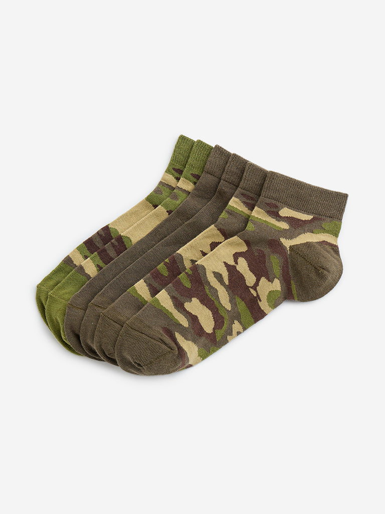 Y&F Kids Olive Camo Printed Ankle-Length Cotton-Blend Socks - Pack of 3