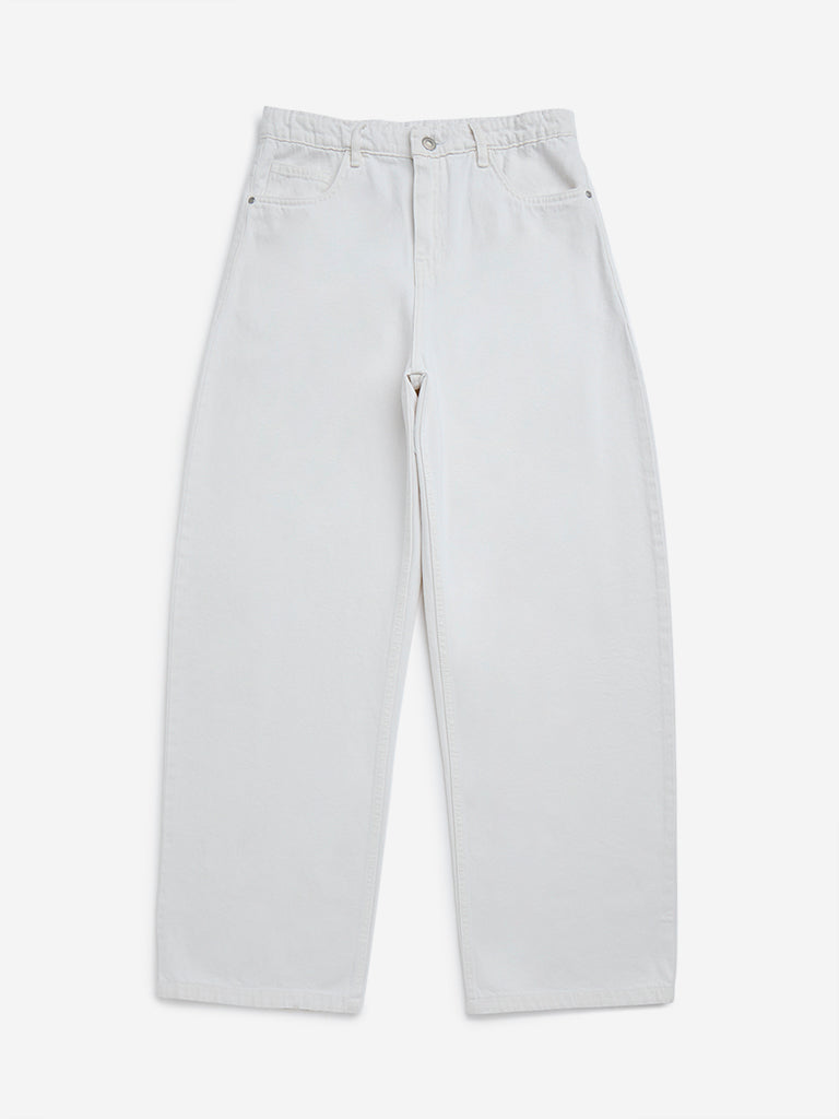 Y&F Kids White Straight - Fit High - Rise Denim Jeans