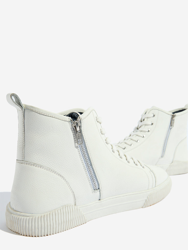 SOLEPLAY White Lace Up High-Top Boots