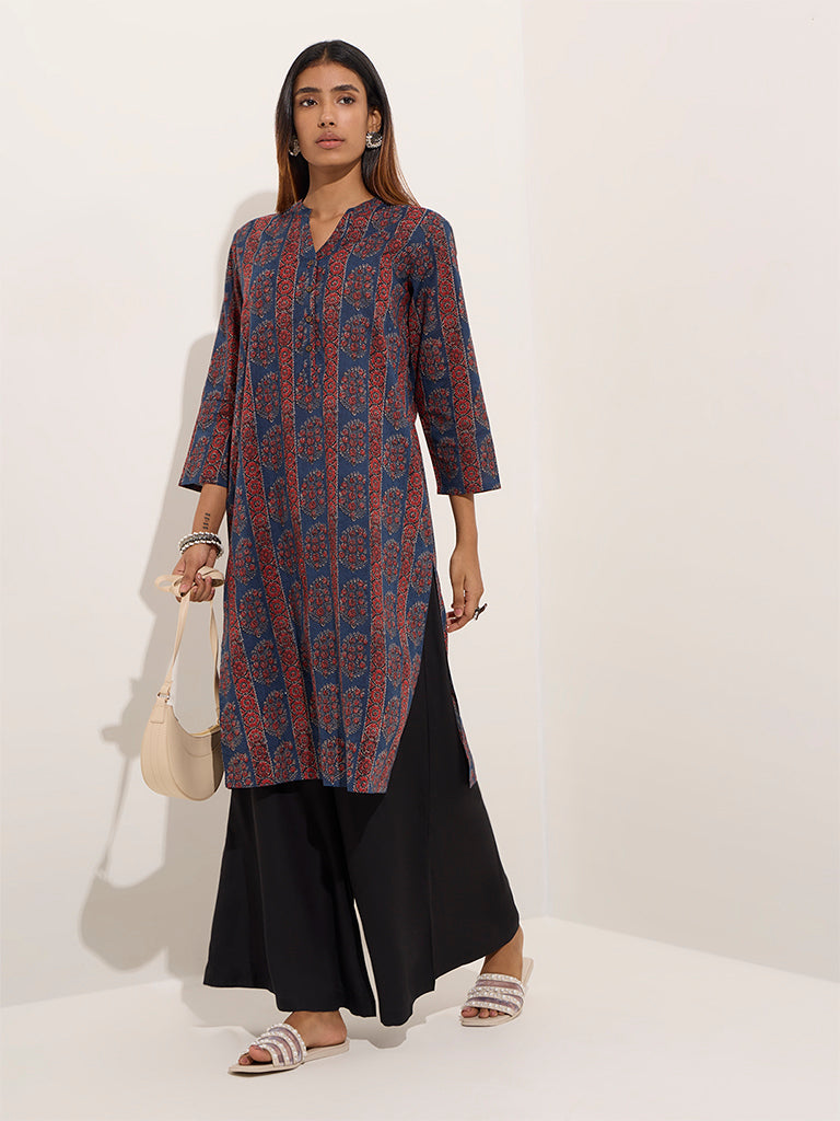 Utsa Indigo Paisley Printed Straight Cotton Kurta