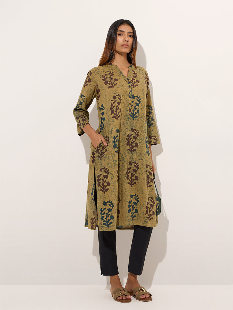 Utsa Green Botanical Printed Cotton Straight Kurta