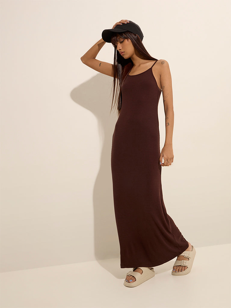 Superstar Brown Ribbed Textured Straight Dress