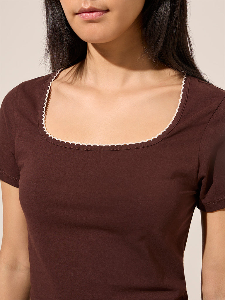 Superstar Brown Scallop-Detailed Cotton Top