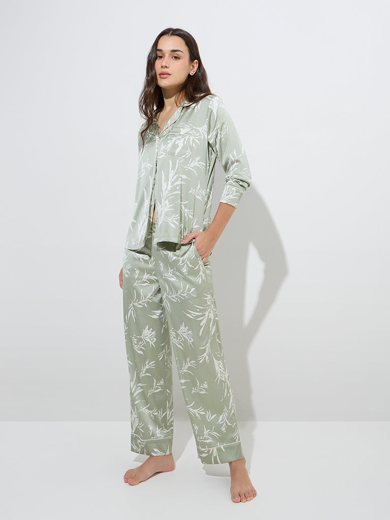 Wunderlove Green Botanical Printed Shirt and Pyjamas Set