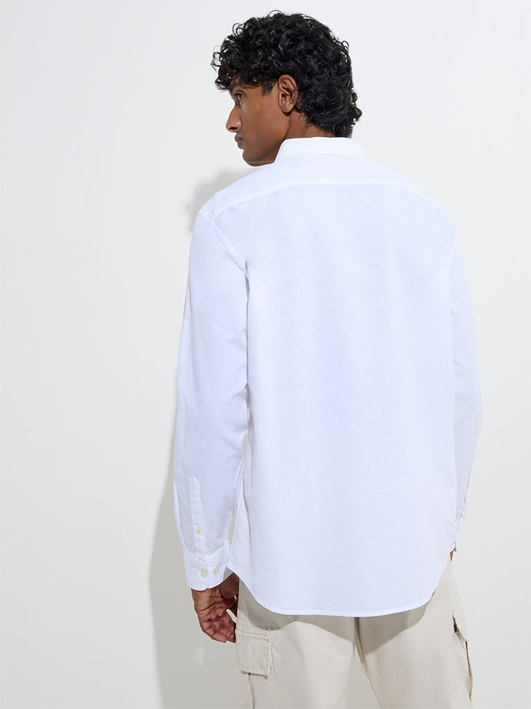 WES Casuals White Relaxed-Fit Cotton-Blend Shirt