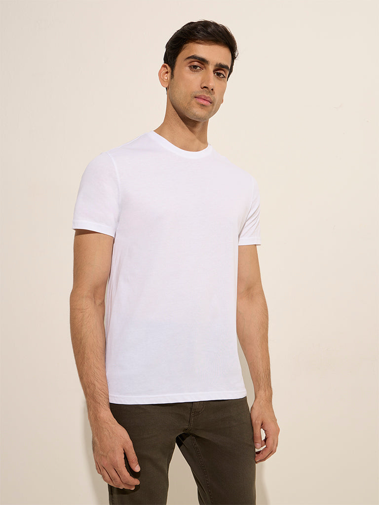 WES Casuals White Slim-Fit Cotton T-Shirt