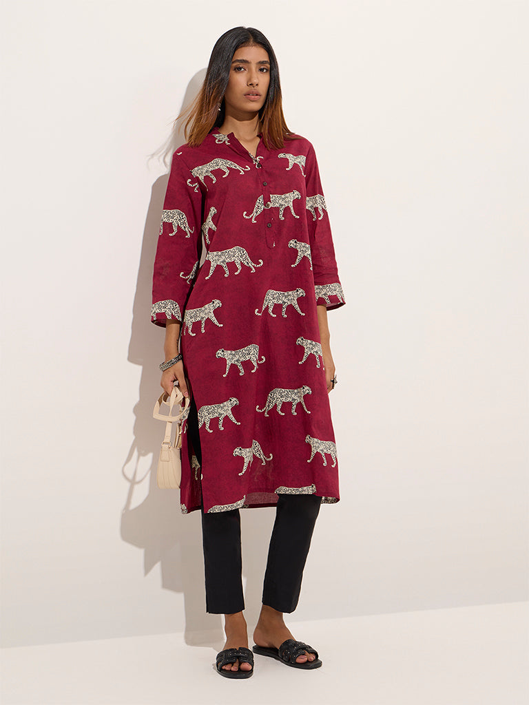 Utsa Maroon Animal Printed Cotton Straight Kurta