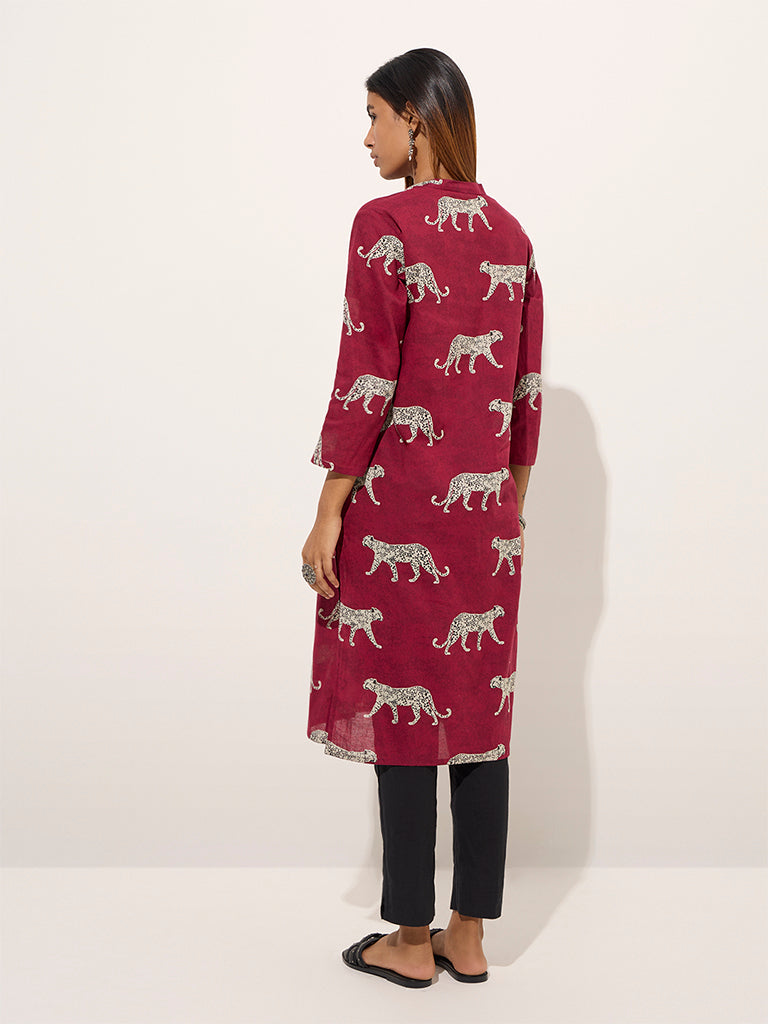 Utsa Maroon Animal Printed Cotton Straight Kurta