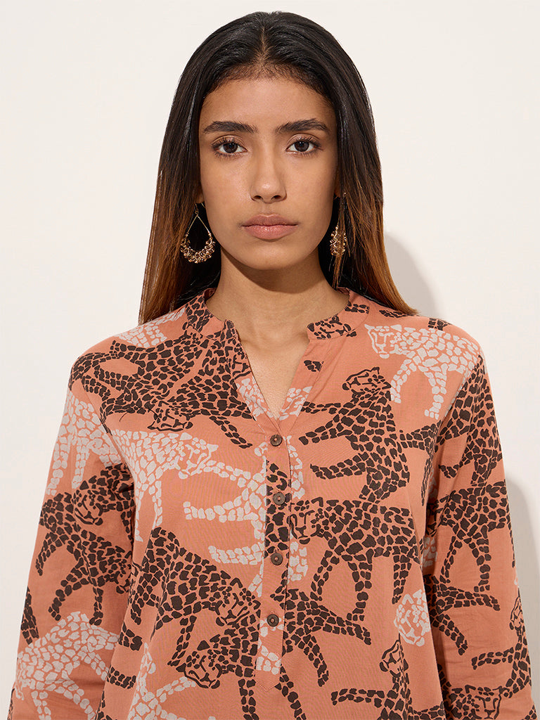 Utsa Peach Animal Printed Straight Cotton Kurta