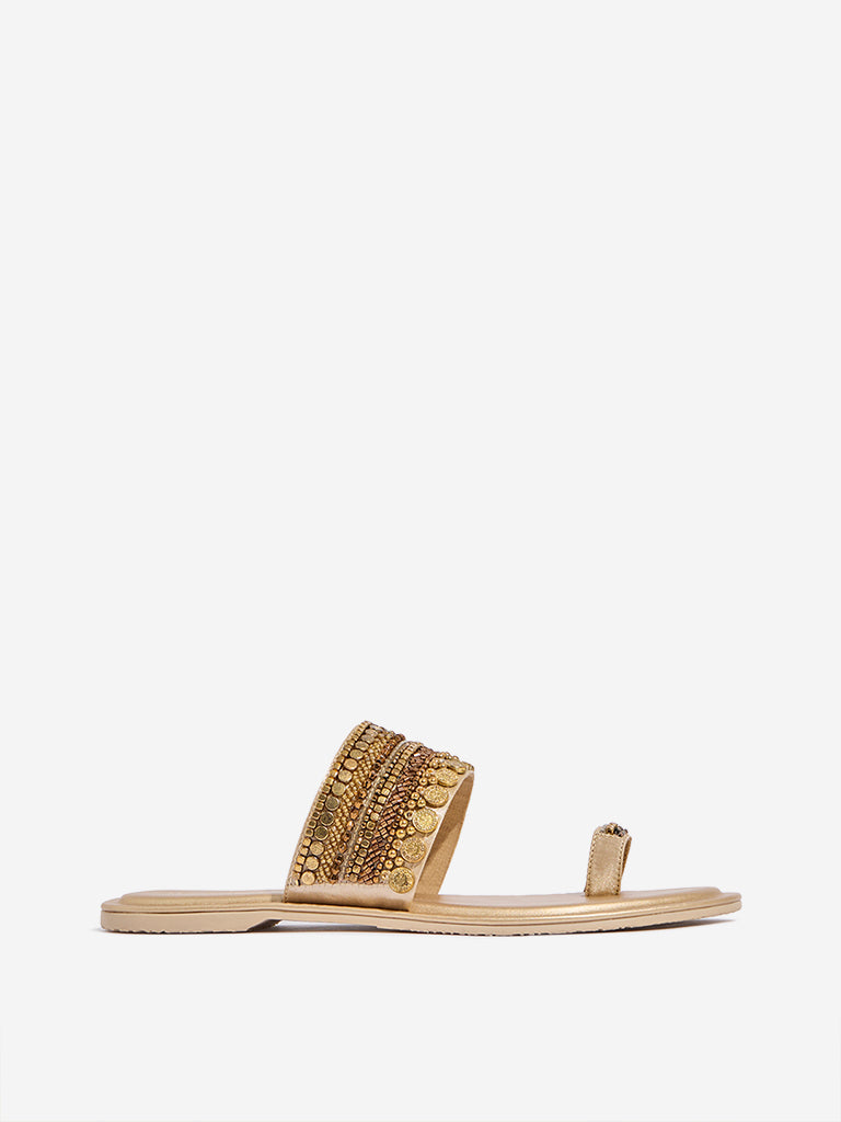 LUNA BLU Bronze Embellished Kolhapuri Sandals