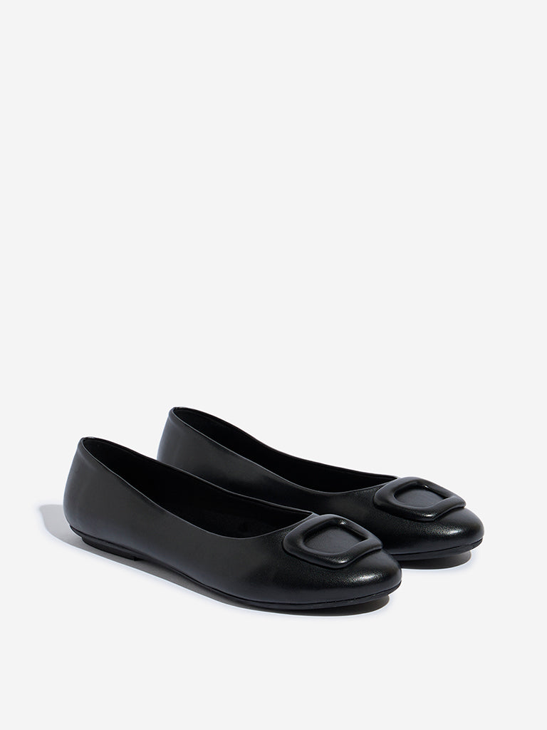 LUNA BLU Black Buckle-Detailed Ballerina