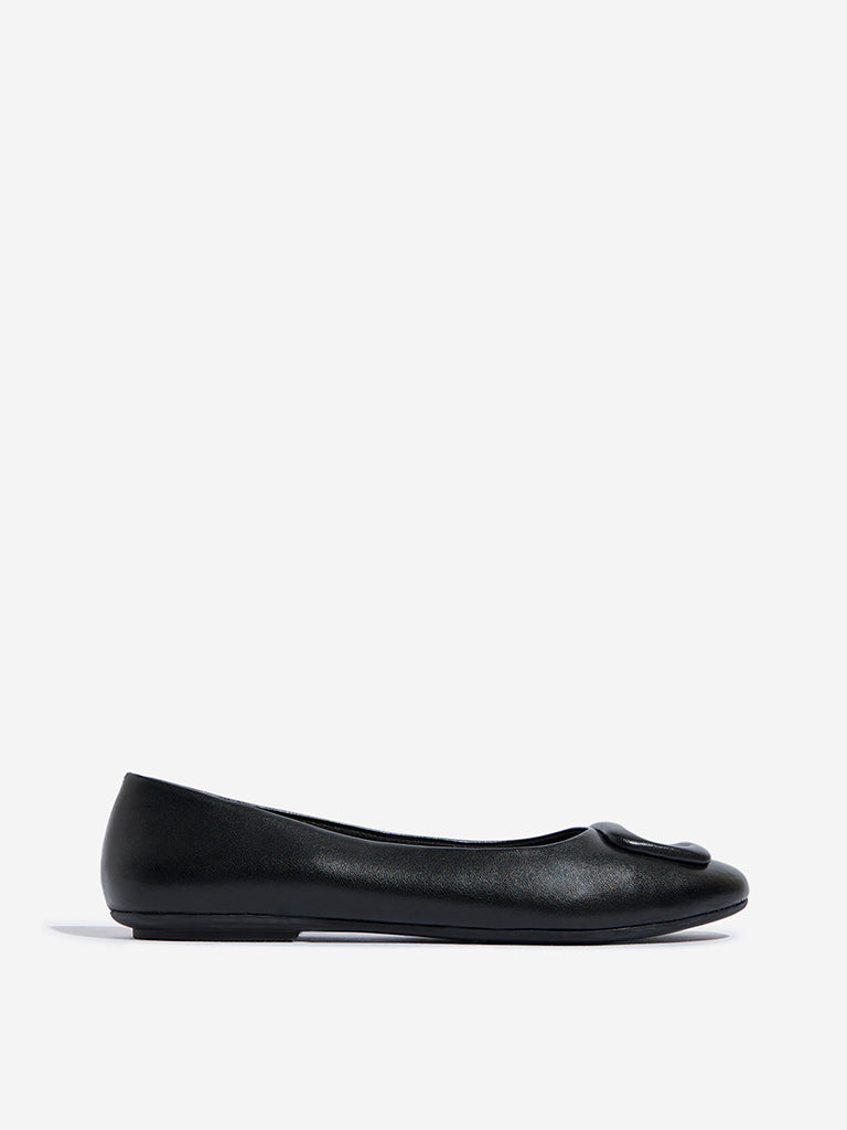 LUNA BLU Black Buckle-Detailed Ballerina