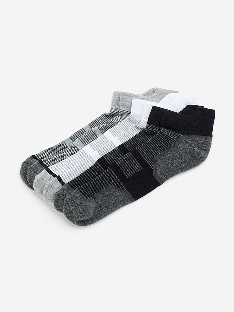 WES Lounge Grey Striped Ankle-Length Cotton-Blend Socks - Pack of 3