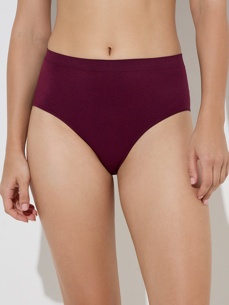 Wunderlove Wine Seam-Free Full Brief