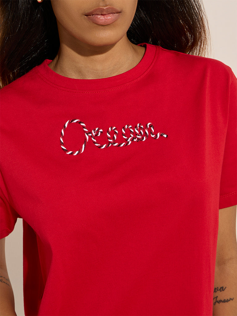 LOV Red Text Design Cotton T-Shirt