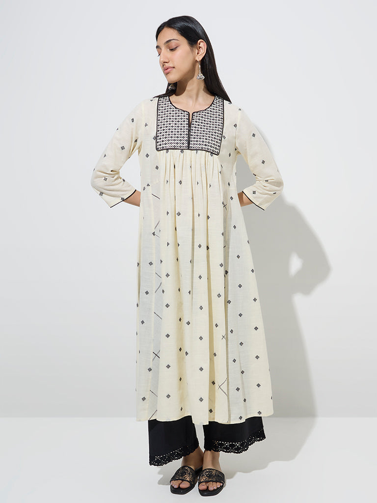 Utsa Off-White Embroidered Fit-and-Flare Cotton Kurta