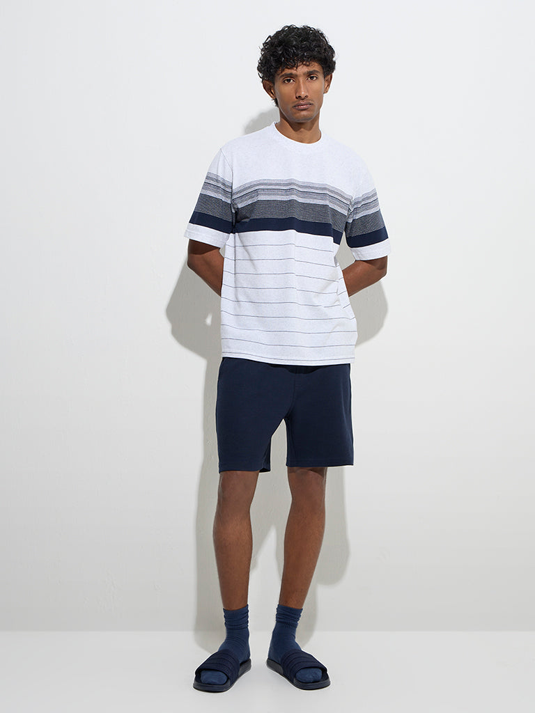 Westside WES Lounge Men's Navy Relaxed-Fit Mid-Rise Cotton-Blend Shorts for Casual Wear Full Model View