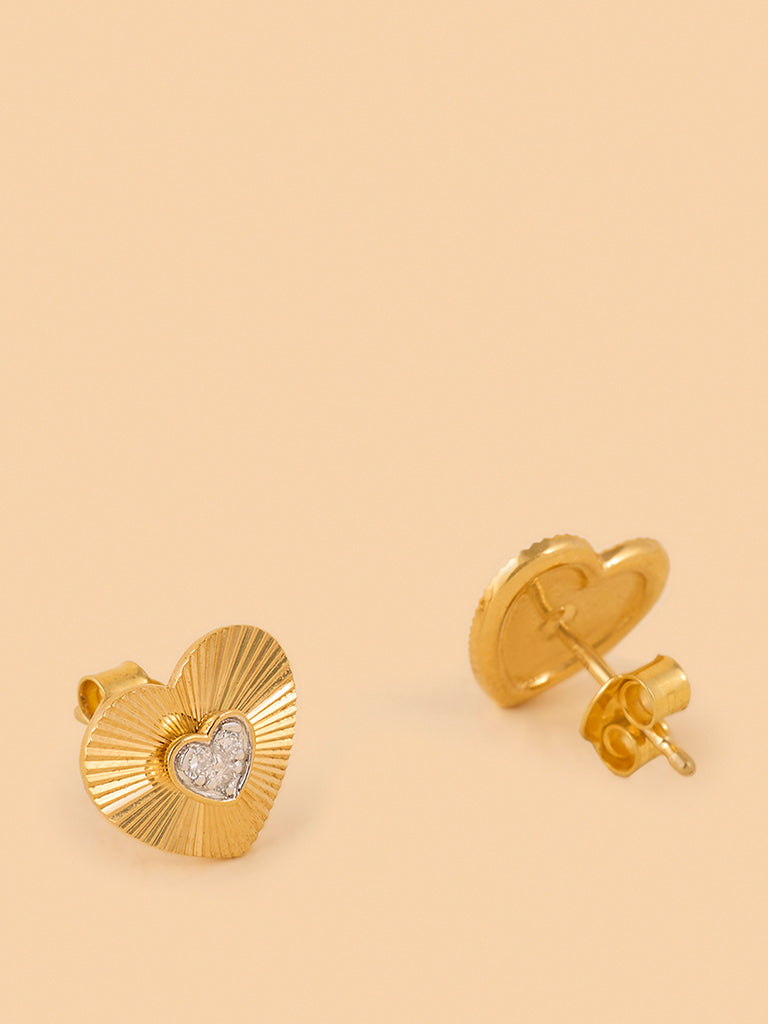 Dainty Lab Diamond Metal Halo Heart Studs