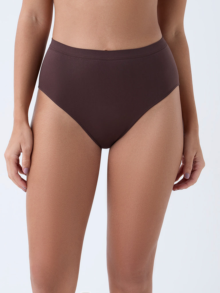 Wunderlove Dark Brown Solid Seam-Free Full Briefs