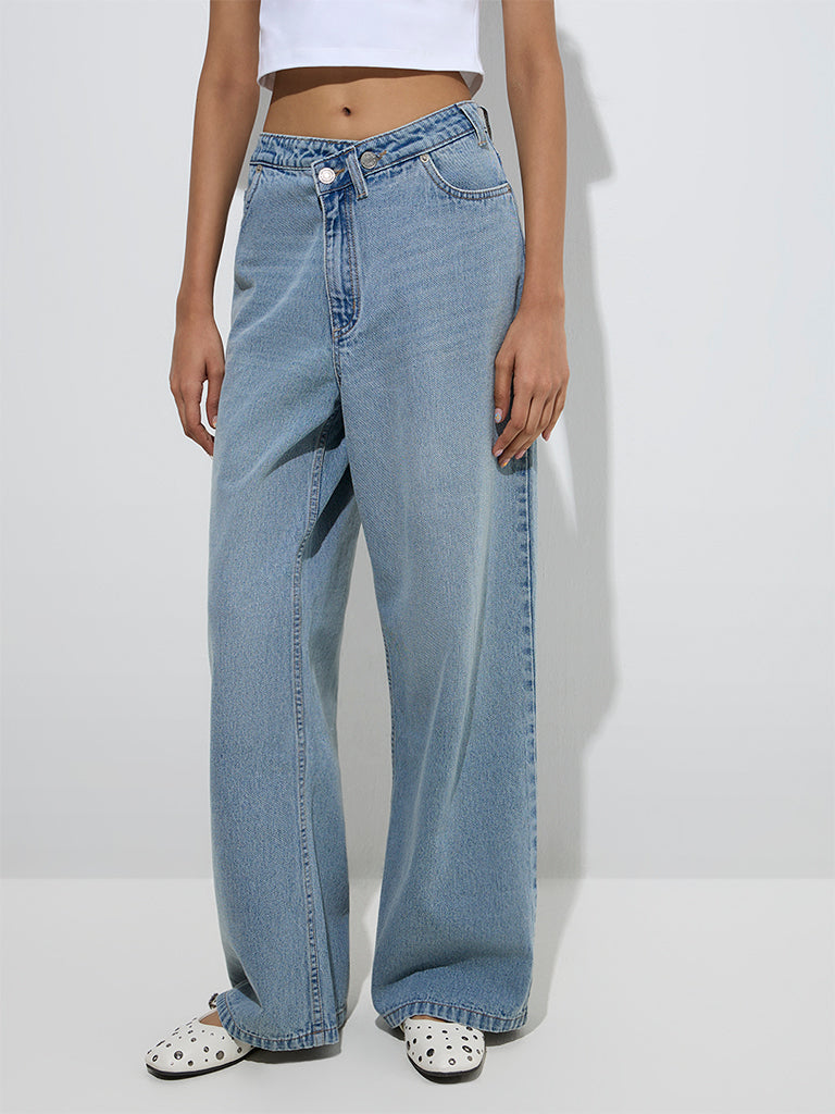 Westside Nuon Women's Light Blue Wide-Leg Mid-Rise Jeans for Casual Wear Front View