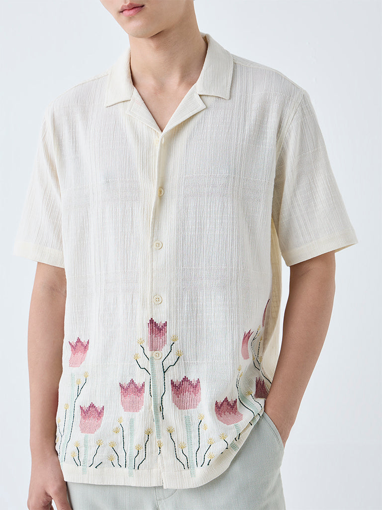 Westside ETA Men's Off-White Floral Embroidered Relaxed-Fit Cotton Shirt for Casual Wear Zoomed View