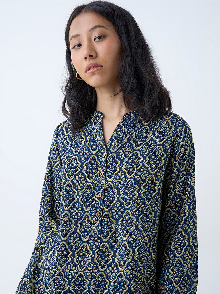 Westside Utsa Women's Indigo Printed Tunic for Everyday Zoomed View