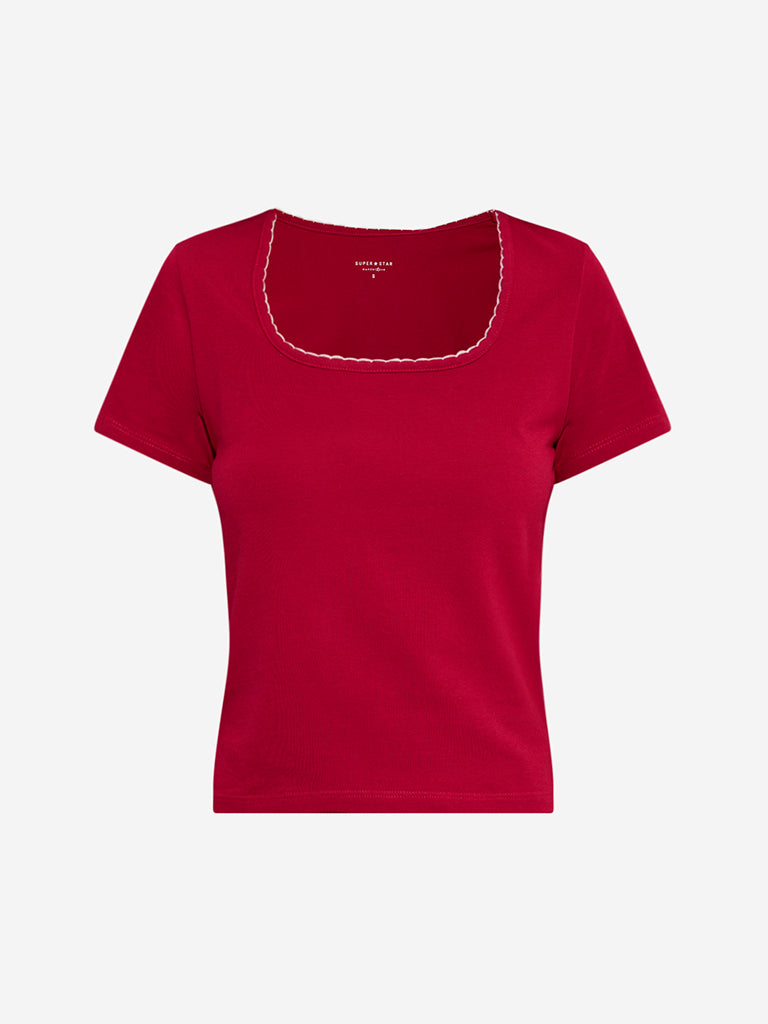 Superstar Red Solid Cotton-Blend Top