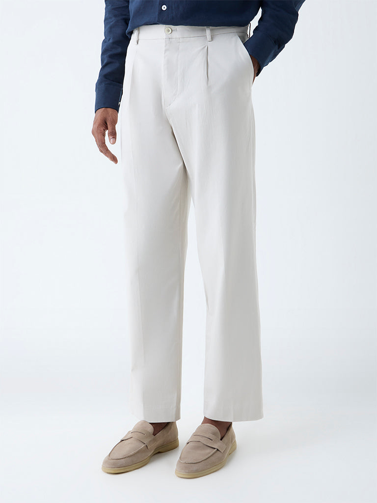 Westside Ascot Men's Beige Relaxed-Fit Mid-Rise Cotton-Blend Trousers for Casual Wear Front View