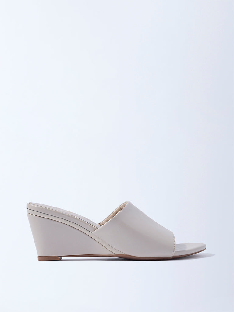 LUNA BLU Ivory Wedge-Heel Sandals