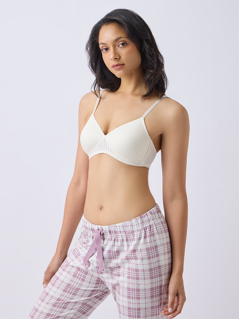 Wunderlove Off-White Textured Padded Bra