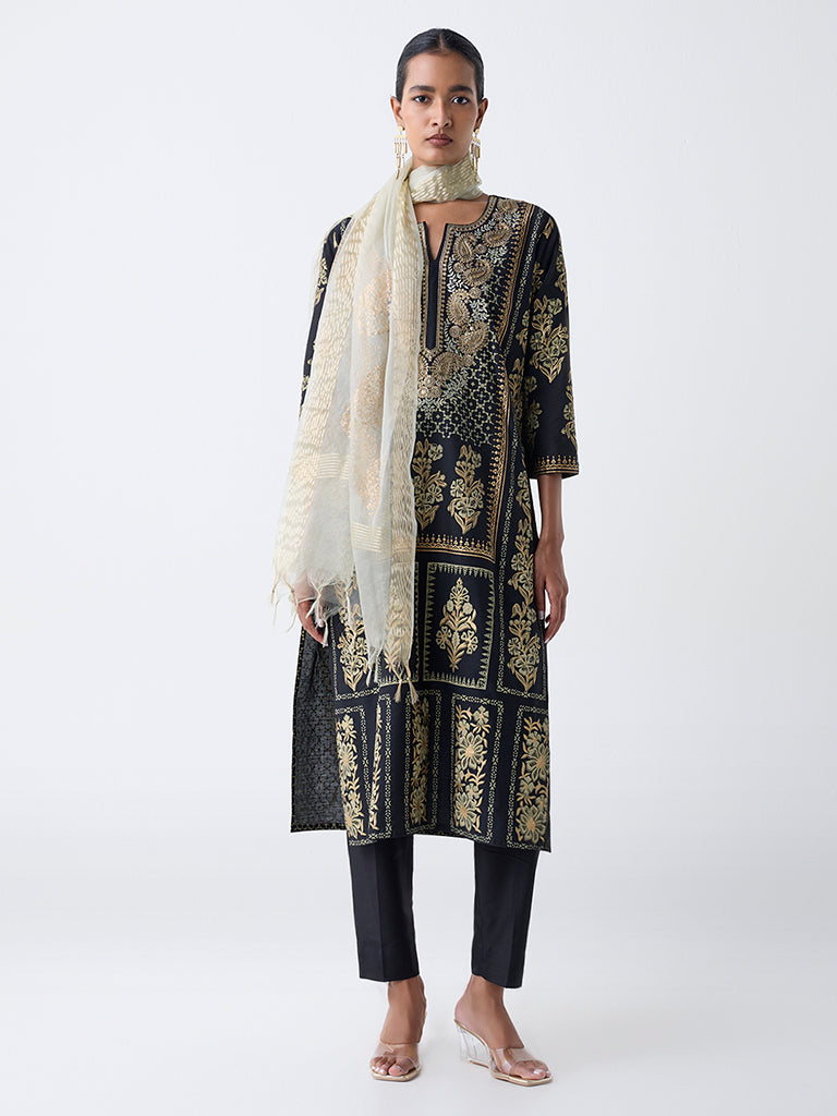Vark Black Paisley Design Straight Ethnic Set