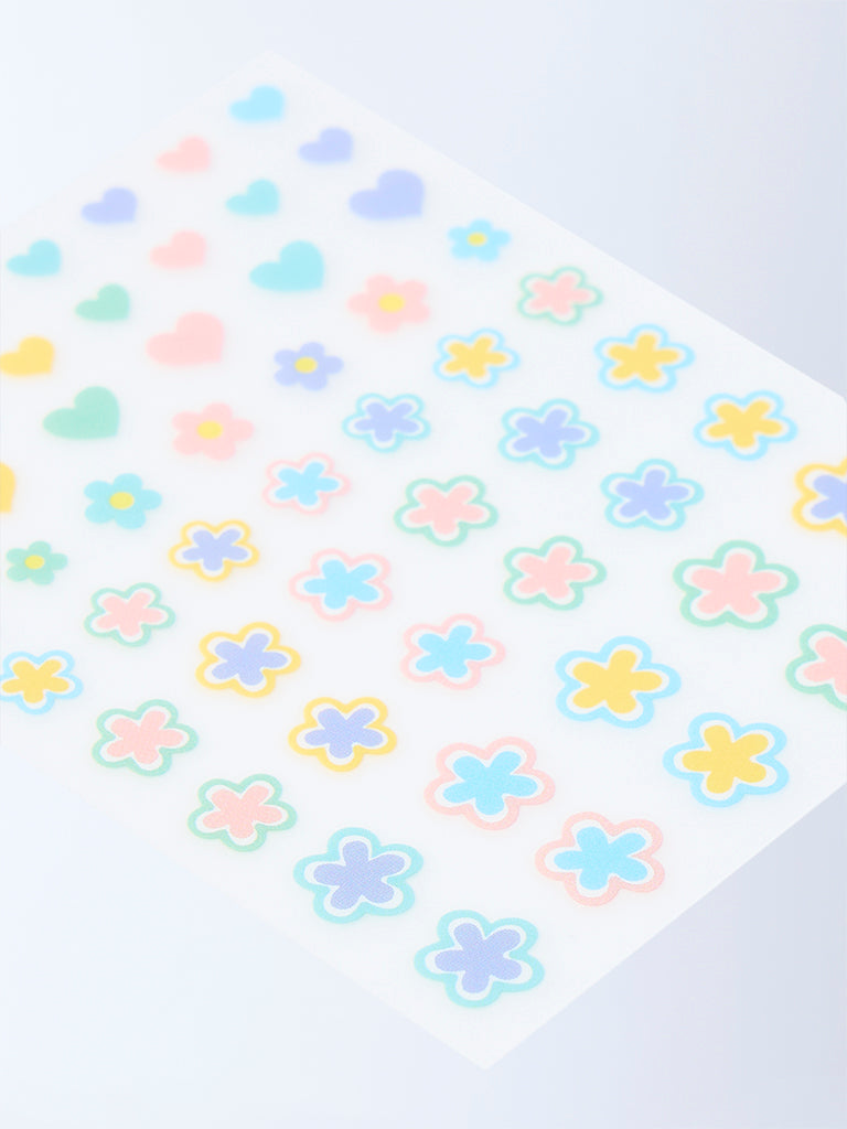 Studiowest Hearts and Flowers Assorted Nail Stickers