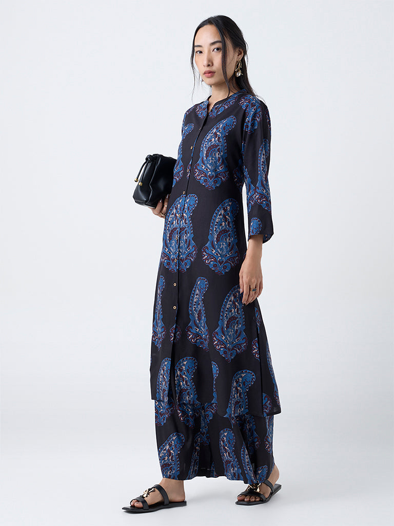 Utsa Black Paisley Printed A-Line Kurta
