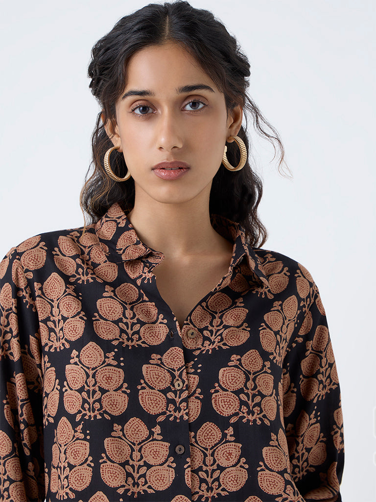 Utsa Black Botanical Printed Tunic
