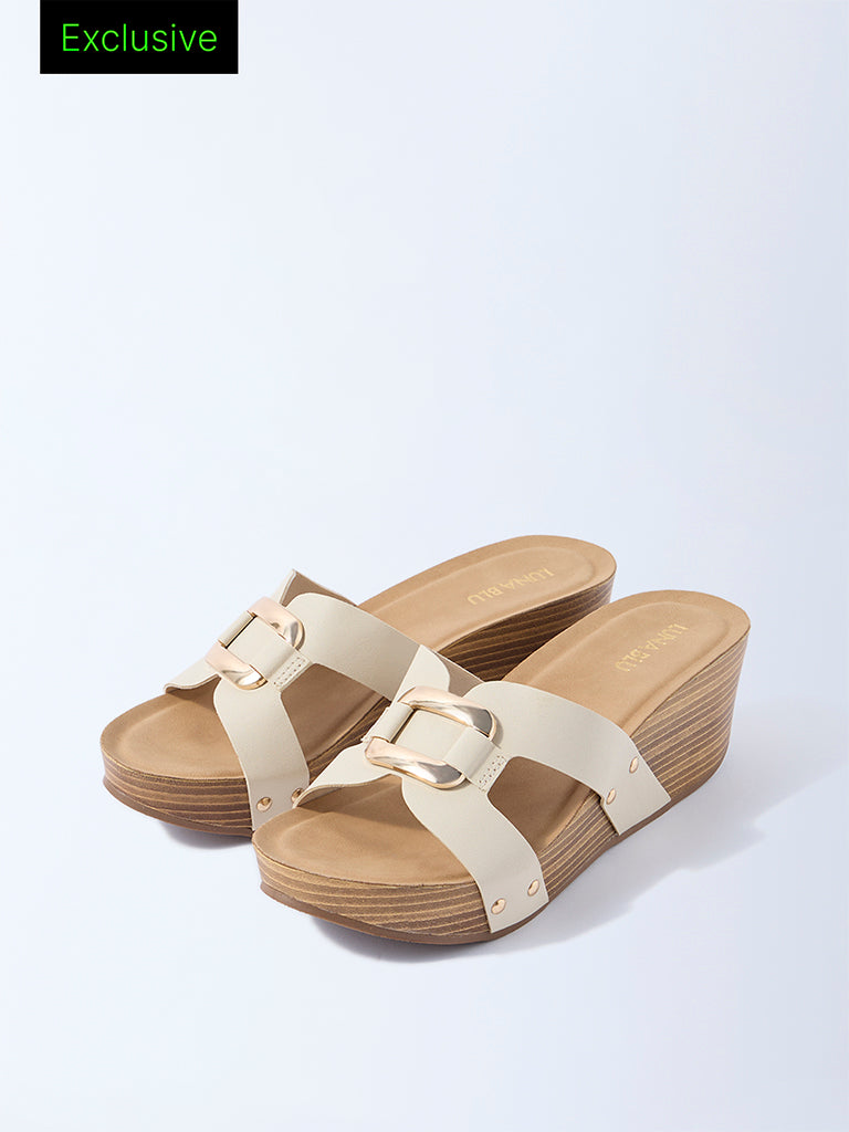 LUNA BLU Ivory Buckle-Detailed Wedge-Heel Sandals - Exclusive