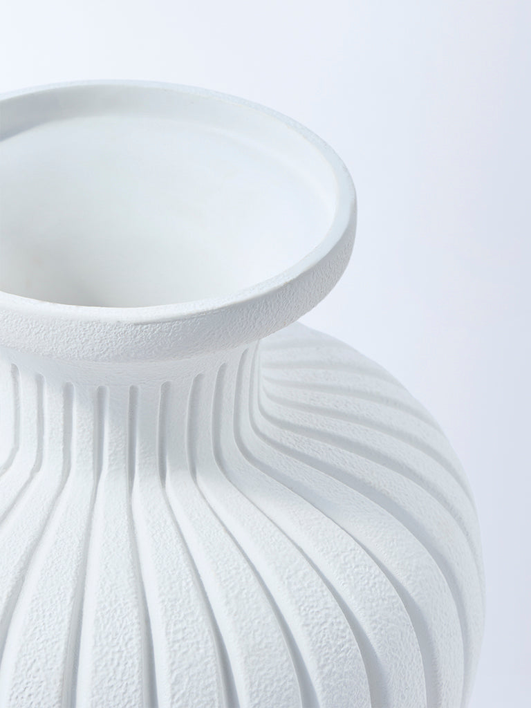 Westside Home White Marble Mix Groove Vase