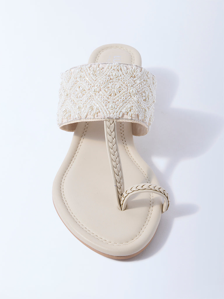 LUNA BLU Ivory Pearlescent Kolhapuri Wedge Sandals