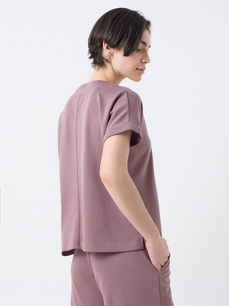 Wunderlove Mauve Solid V-Neck Top