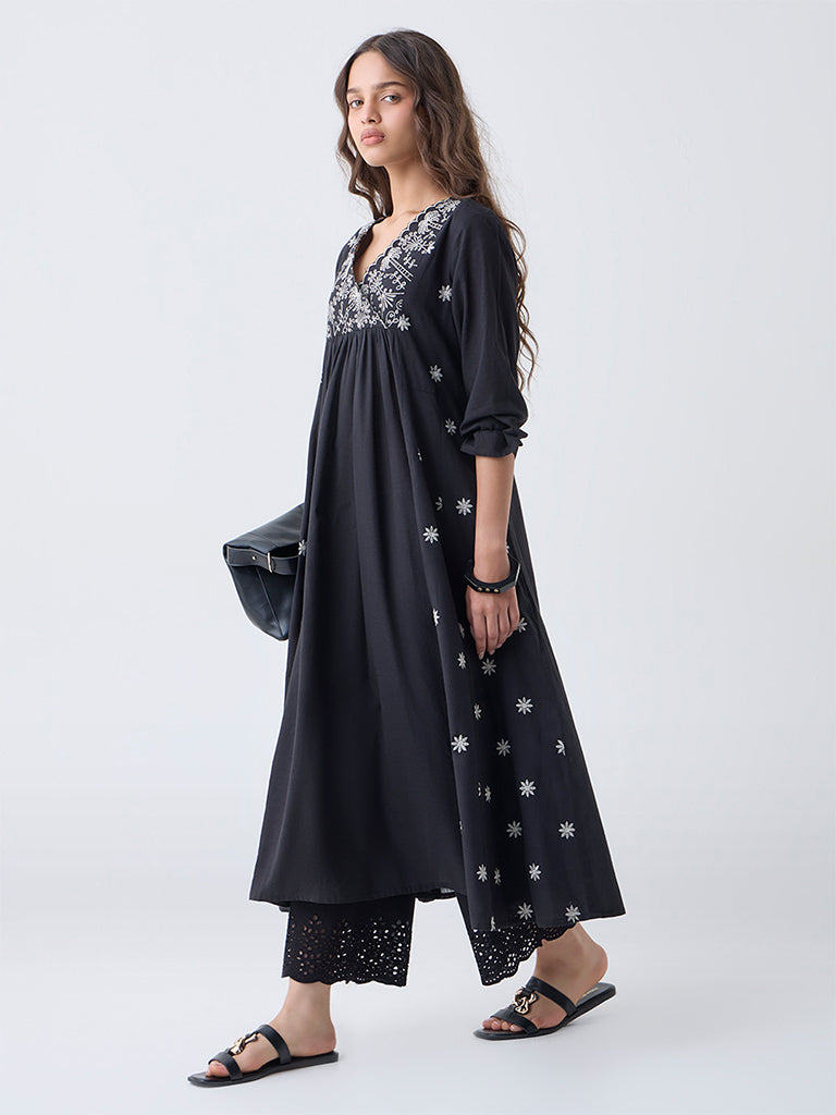 Utsa Black Embroidered Anarkali Cotton Kurta
