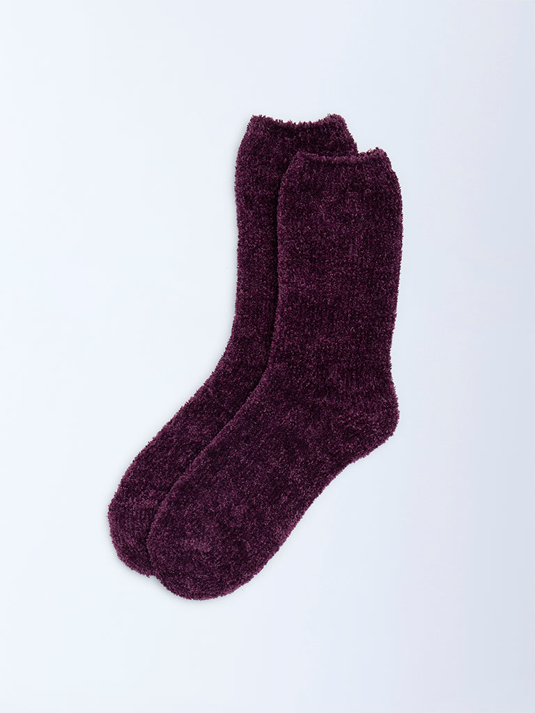 Wunderlove Wine Chenille Fuzzy Socks