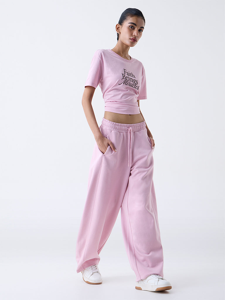 Studiofit Light Pink Text Design Cotton T-Shirt