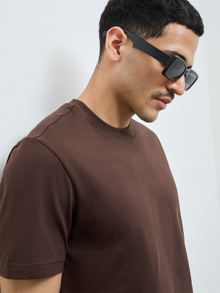 WES Casuals Dark Brown Solid Slim-Fit Cotton T-Shirt