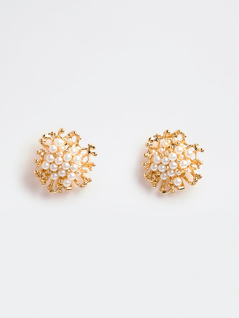 Westside Accessories Gold Pearlescent Cluster Stud Earrings