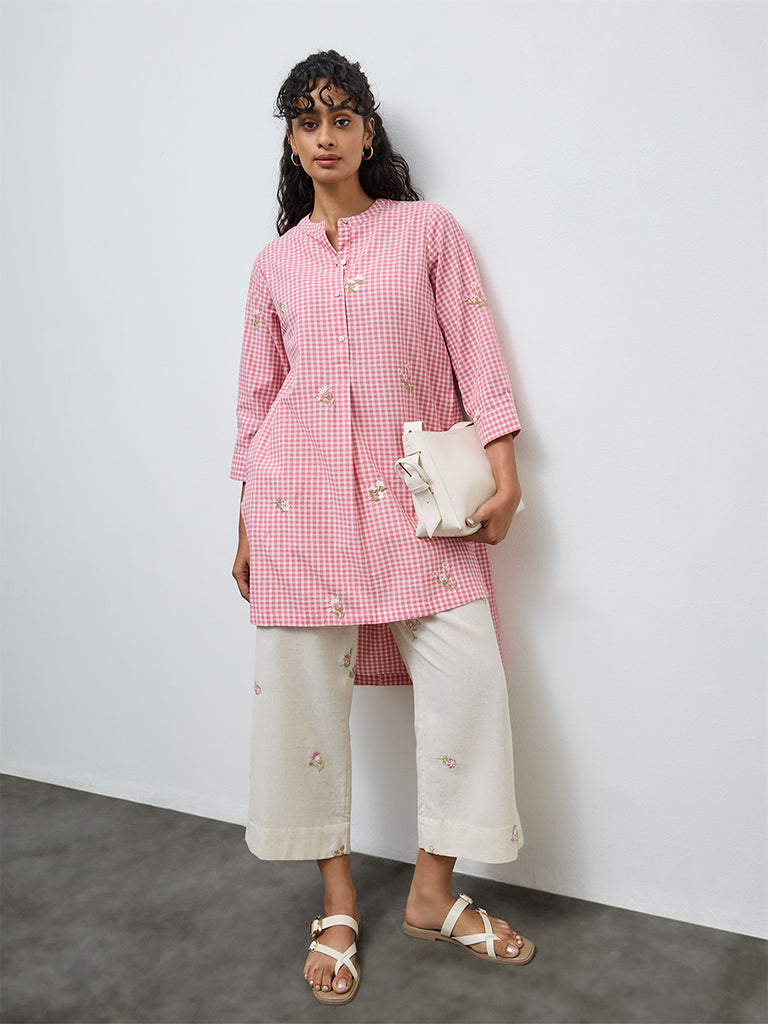 Utsa Off-White Floral Embroidered Cotton-Blend Pants