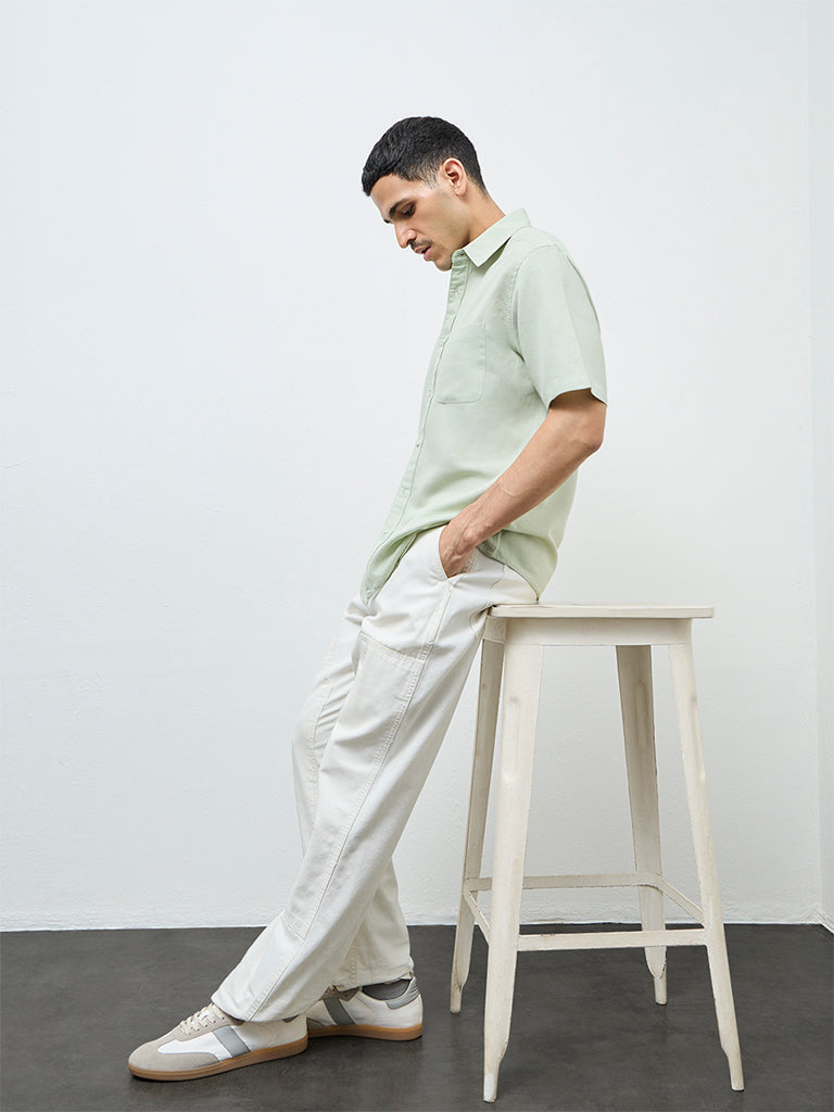 WES Casuals Sage Solid Relaxed-Fit Linen-Blend Shirt