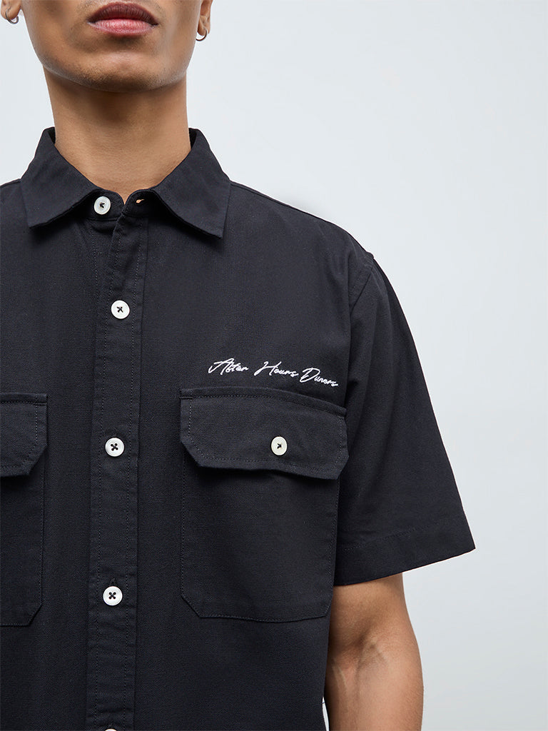 Nuon Black Solid Relaxed-Fit Cotton Shirt