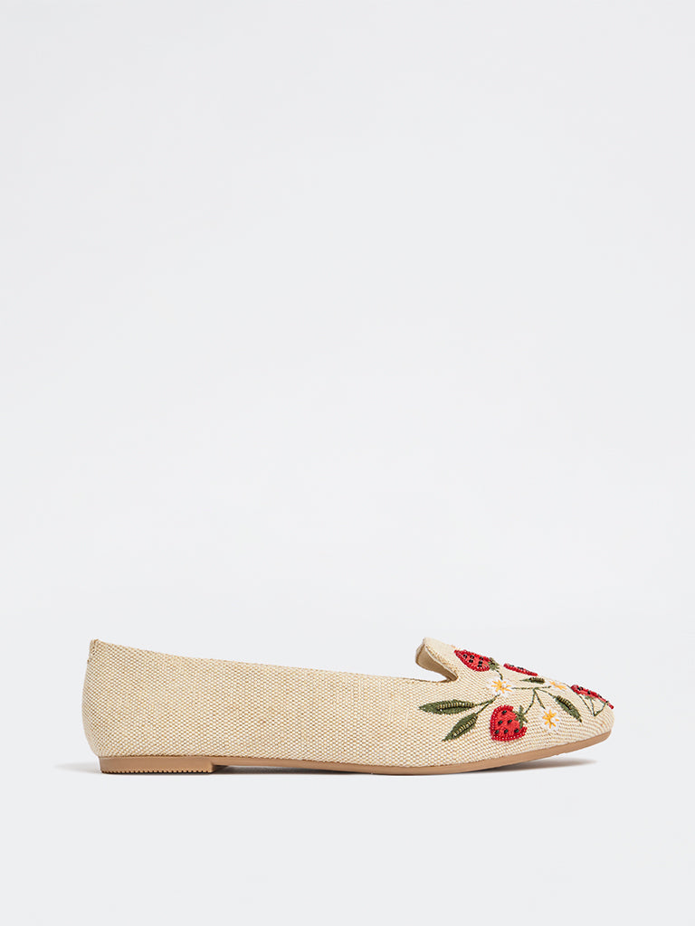 LUNA BLU Beige Strawberry Embroidered Loafers
