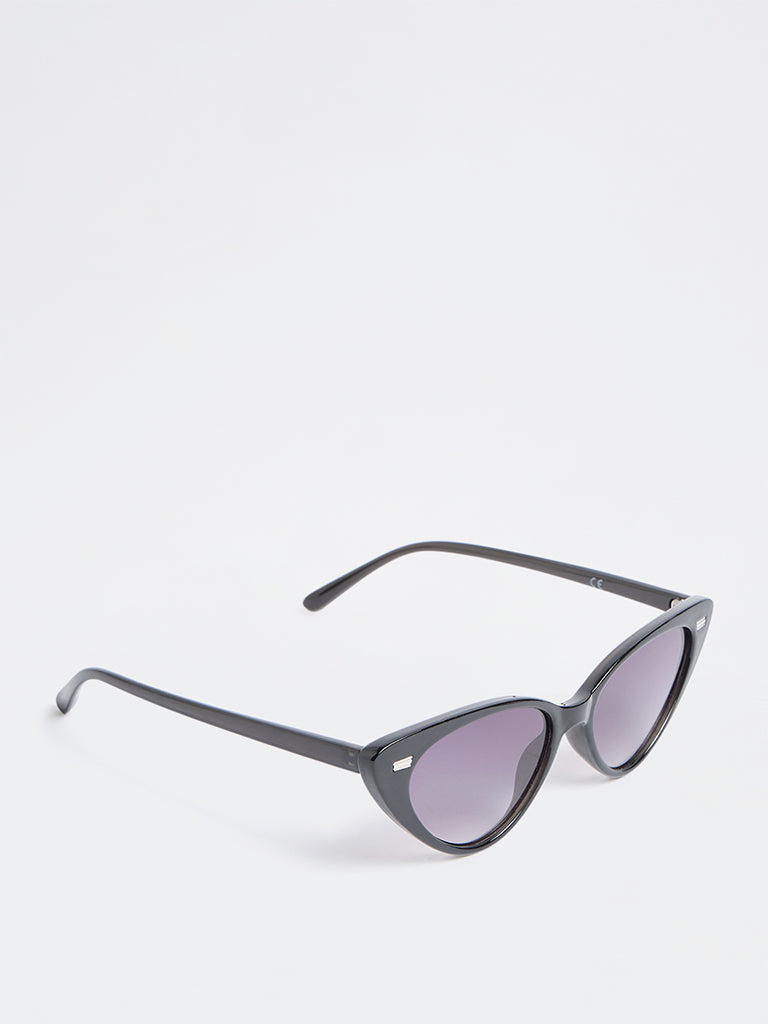 Westside Accessories Black Cateye Sunglasses - Comes with a Pouch and Cleaning Cloth